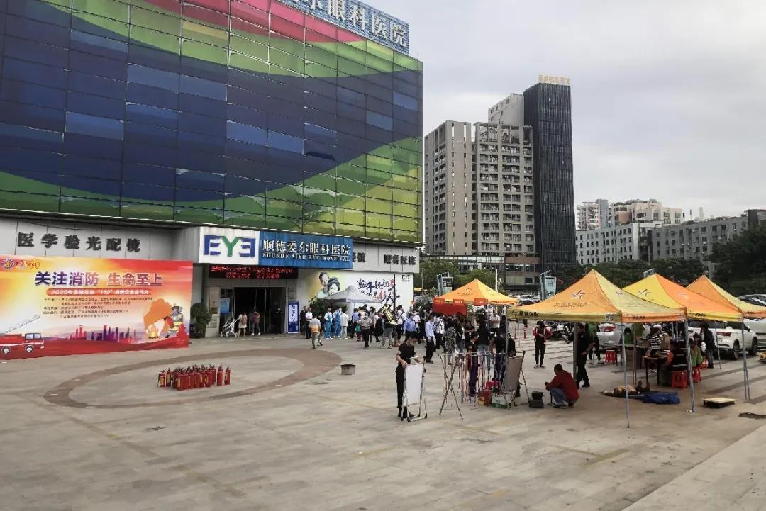 【活动分享】1500㎡活动场地，展销、晚会、社区活动可承办！还有共享会议室，配套过万方停车场，年终总结不用愁