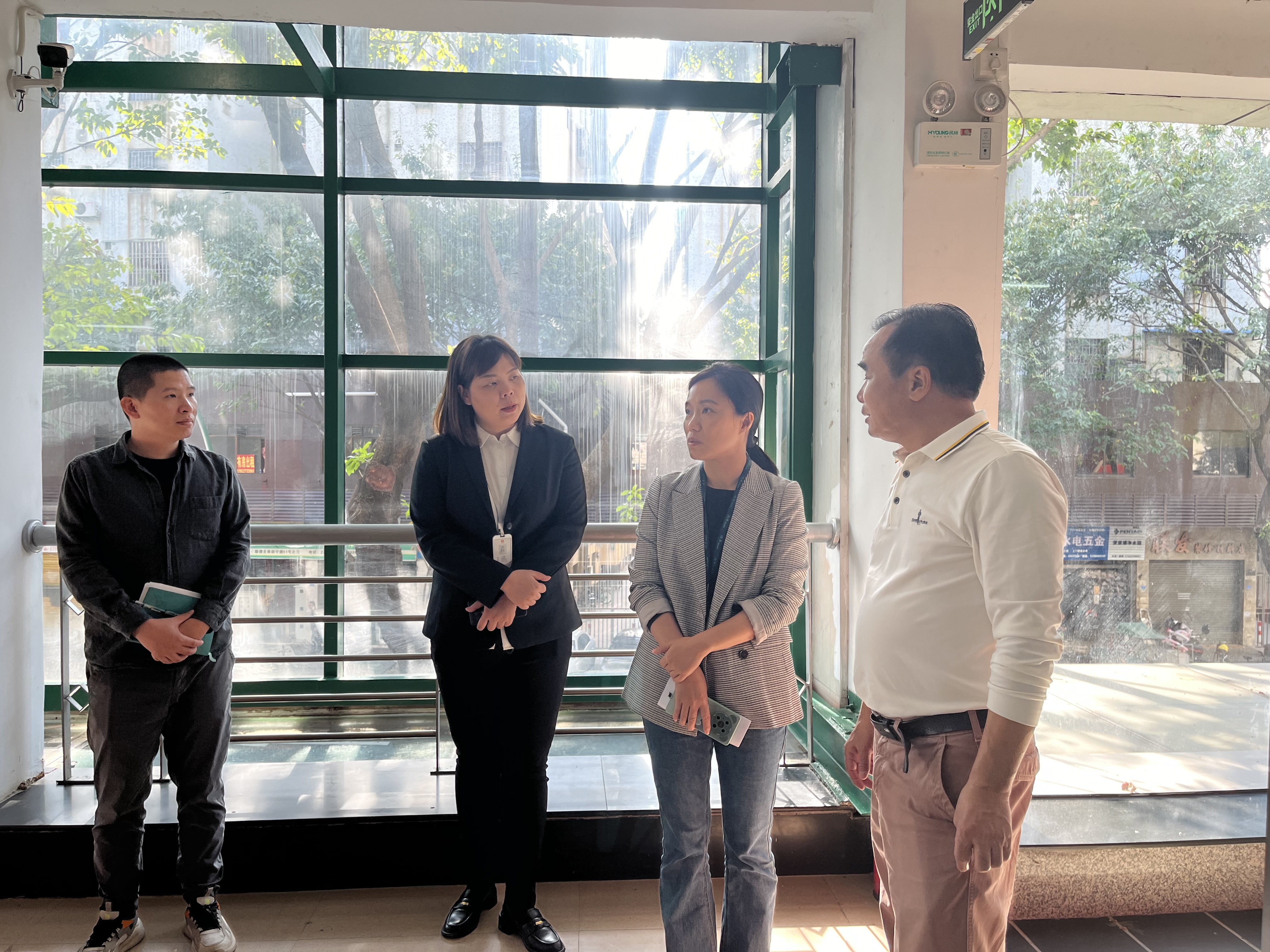 园区动态 | 热烈欢迎顺德区科技局领导一行莅临新恒基众创空间站调研指导！